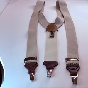 Trafalgar Classic Tan Suspenders – Leather Accents & Timeless Charm (Preloved)